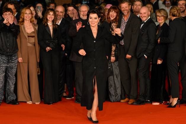 News - Rome Film Festival 2025 Cast and crew of the movie attend the red carpet of the movie Anna  during the 20th Rome Film Fest at Auditorium Parco della Musica on October 20, 2025 in Rome, Italy. Rome Auditorium Parco della Musica Italy Copyright: xFabrizioxCorradettix xLiveMediax LPN_2093304