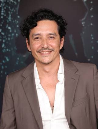 Los Angeles premiere of HBO Original Series IT Welcome to Derry at Warner Bros. Studio Lot Featuring: Gabriel Luna Where: Los Angeles, California, United States When: 20 Oct 2025 Credit: Faye s Vision Cover Images EDITORIAL USE ONLY. NOT FOR USE BY NEWSPAPERS BASED IN THE UK. Copyright: xx coverimg55197991