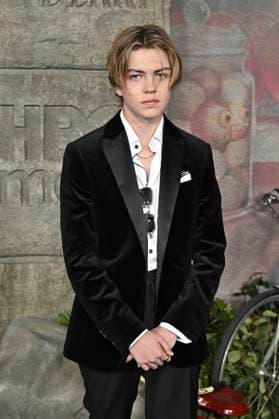 Mikkal Karim Fidler at the premiere of the HBO series It Welcome to Derry at Warner Bros Studio Gelnnde Burbank, 20 10 2025 Foto:xD.xStarbuckx xFuturexImagex it_5019