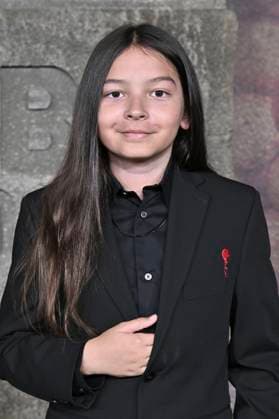 Tres Garcia at the premiere of the HBO series It Welcome to Derry at Warner Bros Studio Gelnnde Burbank, 20 10 2025 Foto:xD.xStarbuckx xFuturexImagex it_5070