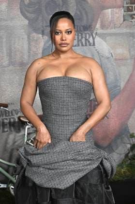 Taylour Paige at the premiere of the HBO series It Welcome to Derry at Warner Bros Studio Gelnnde Burbank, 20 10 2025 Foto:xD.xStarbuckx xFuturexImagex it_5087