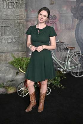 Kaelyn Moore at the premiere of the HBO series It Welcome to Derry at Warner Bros Studio Gelnnde Burbank, 20 10 2025 Foto:xD.xStarbuckx xFuturexImagex it_5148