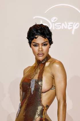Teyana Taylor at the photocall for the All s Fair Disney Premiere at Maison de la Chimie in Paris, France, October 21, 2025 Cyril Moreau Bestimage All s Fair Disney Premiere at Maison de La Chimie on October 21, 2025 in Paris, France Paris France  Copyright: xCYRILxMOREAUx xBESTIMAGExCYRILxMOREAUx xBESTIMAGEx