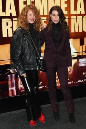 Premiere du film La Femme la plus riche du Monde a Paris La Femme la plus riche du Monde premiere at the UGC Cine Cite Les Halles theatre Celebrities arrive on the red carpet Celebrities arrival on red carpet Avant premiere du film Le Jour J au cinema UGC Cine Cite Les Halles Arrivees des celebrites sur le tapis rouge Une invite et Valerie Kaprisky 449905 2025 10 21 Paris France  Copyright: xSebastienxFremontx xStarfacex STAR_449905_013
