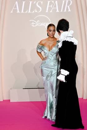 Premiere de la serie All s Fair Disney a Paris Kim Kardashian, Kris Jenner attend the All s Fair Disney Premiere at Maison de La Chimie on October 21, 2025 in Paris 449906 2025 10 21 Paris France  Copyright: xLionelxGuericolasx xStarfacex STAR_449906_215