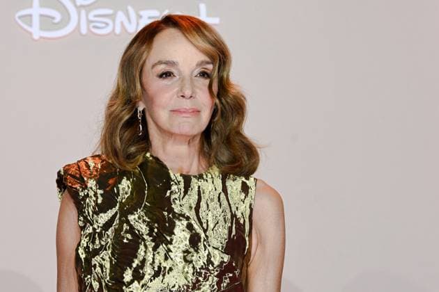 Premiere de la serie All s Fair Disney a Paris Philippine Leroy Beaulieu attend the All s Fair Disney Premiere at Maison de La Chimie on October 21, 2025 in Paris 449906 2025 10 21 Paris France  Copyright: xLionelxGuericolasx xStarfacex STAR_449906_078
