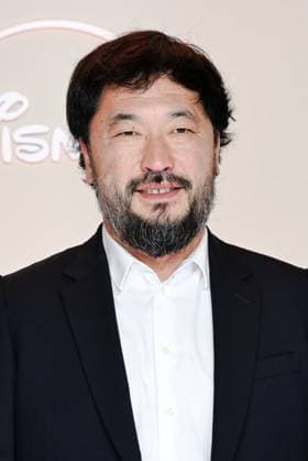 Premiere de la serie All s Fair Disney a Paris Pierre Sang attend the All s Fair Disney Premiere at Maison de La Chimie on October 21, 2025 in Paris 449906 2025 10 21 Paris France  Copyright: xLionelxGuericolasx xStarfacex STAR_449906_116
