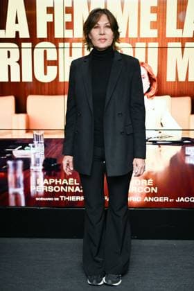 La Femme La Plus Riche Du Monde Premiere Mathilde Seigner attending the La Femme La Plus Riche Du Monde Premiere at the UGC Cine Cite Les Halles in Paris, France on October 21, 2025. Photo by Aurore Marechal ABACAPRESS.COM Paris France  Copyright: xMarechalxAurore ABACAx