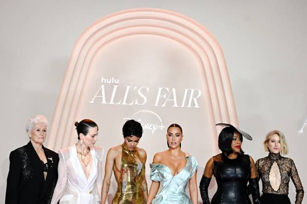 Premiere de la serie All s Fair Disney a Paris Glenn Close, Sarah Paulson, Teyana Taylor, Kim Kardashian, Niecy Nash Betts, and Naomi Watts attend the All s Fair Disney Premiere at Maison de La Chimie on October 21, 2025 in Paris 449906 2025 10 21 Paris France  Copyright: xLionelxGuericolasx xStarfacex STAR_449906_251