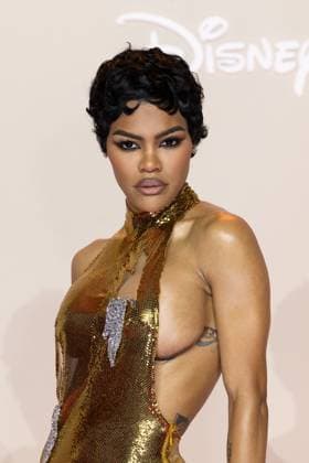 Teyana Taylor Photocall of the All s Fair Disney Premiere at Maison de la Chimie in Paris, France on October 21, 2025 Cyril Moreau Bestimage All s Fair Disney Premiere at Maison de La Chimie on October 21, 2025 in Paris, France Paris France  Copyright: xCYRILxMOREAUx xBESTIMAGExCYRILxMOREAUx xBESTIMAGEx