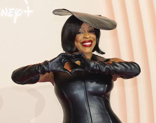 Arrivals for the Paris Disney+ premiere of All s Fair at Maison de La Chimie Featuring: Niecy Nash-Betts Where: Paris, France When: 21 Oct 2025 Credit: Jasmine Aissaoui INSTARimages EDITORIAL USE ONLY. NOT FOR USE BY NEWSPAPERS BASED IN THE UK. Copyright: xx instar55199775