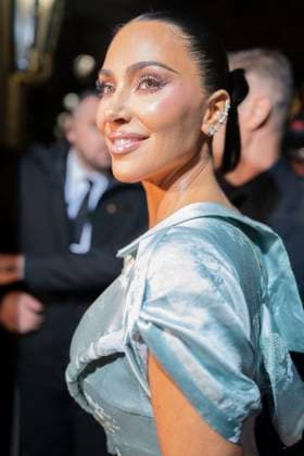 Kim Kardashian leaves the premiere of the Disney series All s Fair at the Maison de la Chimie in Paris to celebrate her 45th birthday at the Crazy Horse on October 21, 2025 Yehiel Chekroune Bestimage Kim Kardashian leaves the premiere of the Disney series All s Fair at the Maison de la Chimie in Paris to celebrate her 45th birthday at the Crazy Horse on October 21, 2025 Paris France  Copyright: xYehielxChekrounex xBestimagexYehielxChekrounex xBestimagex