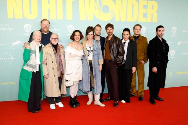 Corinna Kirchhoff, Bernd Hölscher, Udo Samel, Jerusha Wahlen, Nora Tschirner, Florian Dietrich, Florian David Fitz, Jasmin Shakeri, Holger Stockhaus and Aziz Dyab at the premiere of the movie No Hit Wonder at Mathäser Filmpalast Munich, 21 10 2025 Foto:xAgenturxWehnertx xGränzdörferx xFuturexImagex wonder_5034