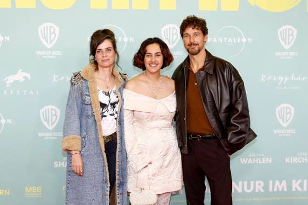 Nora Tschirner, Jerusha Wahlen and Florian David Fitz at the premiere of the movie No Hit Wonder at Mathäser Filmpalast Munich, 21 10 2025 Foto:xAgenturxWehnertx xGränzdörferx xFuturexImagex wonder_5045
