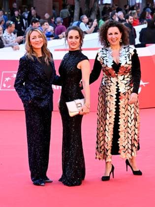 Rome, Italy, Italy: Roma Cinema Fest 2025 evening 8 - premiere TRIBUTE TO THE 80s AND 90s In the photo: Manuela Boldi, Micaela Boldi, Marta Boldi Rome Italy  - ZUMAp169 20251022_zea_p169_560 Copyright: xMaurizioxD Avanzox