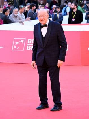 Rome, Italy, Italy: Roma Cinema Fest 2025 evening 8 - premiere TRIBUTE TO THE 80s AND 90s In the photo: Massimo Boldi Rome Italy  - ZUMAp169 20251022_zea_p169_633 Copyright: xMaurizioxD Avanzox