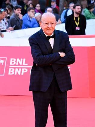 Rome, Italy, Italy: Roma Cinema Fest 2025 evening 8 - premiere TRIBUTE TO THE 80s AND 90s In the photo: Massimo Boldi Rome Italy  - ZUMAp169 20251022_zea_p169_636 Copyright: xMaurizioxD Avanzox