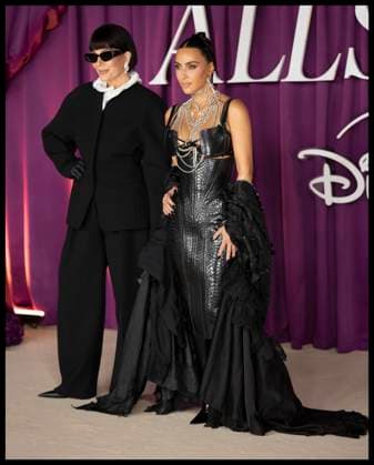 . 22 10 2025. London, United Kingdom. Kim Kardashian and Kris Jenner at the All s Fair premiere in London.  xStephenxLockx xi-Imagesx IIM-26320-0048
