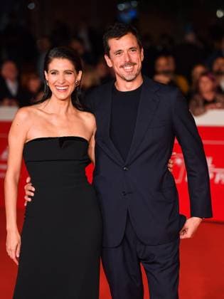 Rome, Italy, Italy: Roma Cinema Fest 2025 day 8 - premiere of the film Elena del Ghetto In the photo: Giulia Bevilacqua with her husband Nicola Capodanno Rome Italy  - ZUMAp169 20251022_zea_p169_1571 Copyright: xVincenzoxLandix