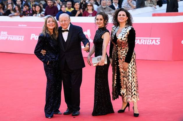 News - Festa del Cinema Roma 2025 - DAY 8 Marta Boldi, Massimo Boldi, Micaela Boldi and Manuela Boldi attend the Tributes To The 80s And 90s red carpet during the 20th Rome Film Festival at Auditorium Parco Della Musica on October 22, 2025 in Rome, Italy. Rome Auditorium Parco della Musica Italy Copyright: xDomenicoxCippitellix xLiveMediax LPN_2095627