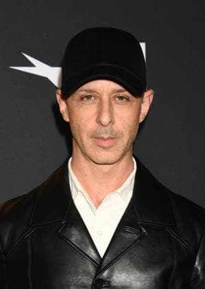 HOLLYWOOD, CALIFORNIA - OCTOBER 22: Jeremy Strong at the 2025 AFI Fest opening night gala premiere of Springsteen: Deliver Me From Nowhere at TCL Chinese Theatre on October 22, 2025 in Hollywood, California Copyright: xJeffreyxMayerx xMediaPunchx