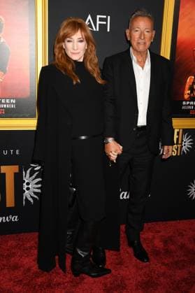 HOLLYWOOD, CALIFORNIA - OCTOBER 22: Bruce Springsteen and Patti Scialfa at the 2025 AFI Fest opening night gala premiere of Springsteen: Deliver Me From Nowhere at TCL Chinese Theatre on October 22, 2025 in Hollywood, California Copyright: xJeffreyxMayerx xMediaPunchx