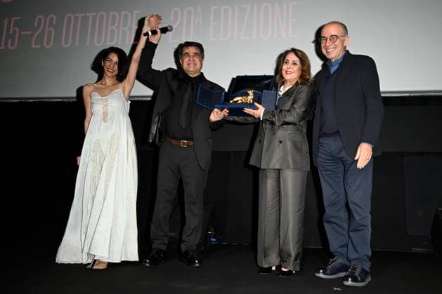 20th Edition of Rome Film Fest Lifetime achievement award to Jafar Panahi Auditorium Parco Della Musica - Rome, Italy Jafar Panahi;Giuseppe Tornatore 20th Edition of Rome Film Fest Lifetime achievement award to Jafar Panahi Auditorium Parco Della Musica - Rome, Italy 22nd October 2025  Copyright: xMAXxMONTINGELLI SGPx