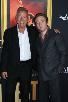 October 22, 2025, Los Angeles, Ca, USA: LOS ANGELES - OCT 22: Bruce Springsteen, Jeremy Allen White at the 2025 AFI Fest - Opening Night Gala Premiere Of Springsteen: Deliver Me From Nowhere at the TCL Chinese Theater IMAX on October 22, 2025 in Los Angeles, CA Los Angeles USA - ZUMAnc22 20251022_zaa_nc22_011 Copyright: xKathyxHutchinsx