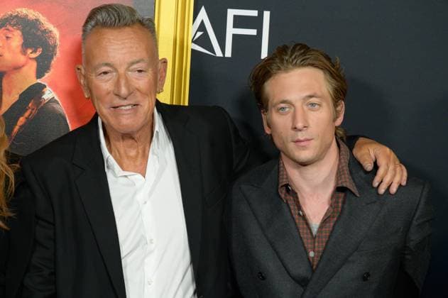 Springsteen: Deliver Me From Nowhere Premiere - Los Angeles, USA LOS ANGELES, USA. October 22, 2025: Bruce Springsteen & Jeremy Allen White at the AFI FEST premiere for Springsteen: Deliver Me From Nowhere at the TCL Chinese Theatre. Los Angeles CA USA  Copyright: xPaulxSmith Featureflashx