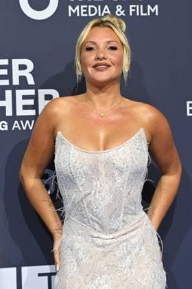 Evelyn BURDECKI, single picture, cropped single motif, half figure, half figure Red Carpet, Blue Panther TV and Streaming Award 2025 on 22 10 2025 at BMW Welt Munich