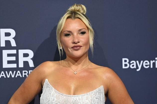 Evelyn BURDECKI, single image,cropped single motif,portrait,portrait,portrait red carpet,Blue Panther TV and Streaming Award 2025 on 22 10 2025 at BMW Welt Munich