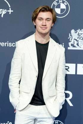 Alessandro Schuster at the presentation of the Blue Panther TV Streaming Award 2025 at BMW Welt Munich, 22 10 2025 Foto:xN.xKolinzx xFuturexImagex panther_5053