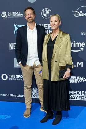 Lars Wiebe and Sasha Bühler at the presentation of the Blue Panther TV Streaming Award 2025 at BMW Welt Munich, 22 10 2025 Foto:xN.xKolinzx xFuturexImagex panther_5075