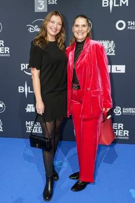 Mira Huber and Corinna Binzer at the presentation of the Blue Panther TV Streaming Award 2025 at BMW Welt Munich, 22 10 2025 Foto:xN.xKolinzx xFuturexImagex panther_5076