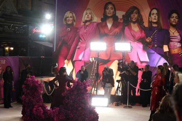 October 22, 2025, London, United Kingdom: Niecy Nash-Betts attends the All s Fair London Premiere at Odeon Luxe Leicester Square. London United Kingdom - ZUMAs197 20251022_aaa_s197_944 Copyright: xFredxDuvalx