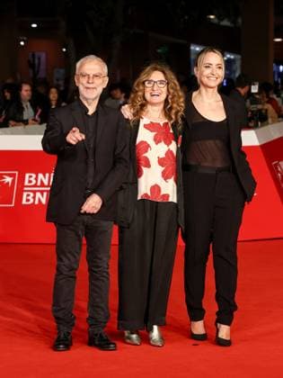 : Roma Cinema Fest 2025 evening 9 - Red carpet for the film Before Us. Pictured are Daniele Luchetti, Valia Santella and Giulia Calenda.  - ZUMAp169 20251023_zea_p169_1371 Copyright: xMarcoxProvvisionatox