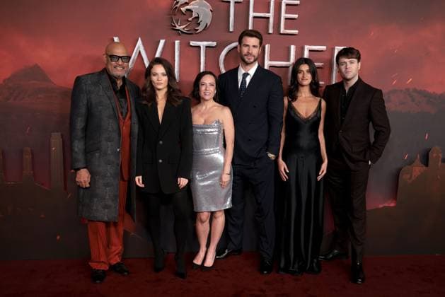 The Witcher season 4 global premiere, Curzon Mayfair cinema,London, UK on 23rd October 2025 Renate Radford, Laurence Fishburne, Freya Allan, Lauren Schmidt Hissrich, Liam Hemsworth, Anya Chalotra, Joey Batey and Rahul Bansal at The Witcher season 4 global premiere, Curzon Mayfair cinema,London, UK on 23rd October 2025, Credit:James Shaw Avalon UNITED KINGDOM, LONDON, London Copyright: xJamesxShawx xAvalonx 1047693320