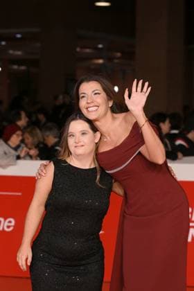 20th Rome Film Festival, red carpet for the film Roberto Rossellini, More Than a Lifetime Rome Film Fest, 20th edition, red carpet for the film Roberto Rossellini, More Than a Life. In the photo Claudia Conte e un ospite. . Rome, Italy 23 October 2025, Credit:Maria Laura Antonelli Avalon Italy, Rome  Copyright: xMariaxLauraxAntonellix xAvalonx 1047683539