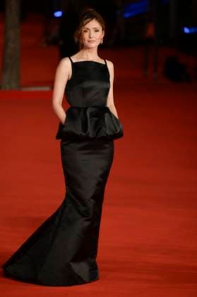 October 23, 2025, Rome, Italy: Rose Byrne attends If i had legs i d kick you boy red carpet during the Rome Film Fest 2025 at Auditorium Parco della Muisca. Rome Italy - ZUMAs197 20251023_aaa_s197_179 Copyright: xMarioxCartellix