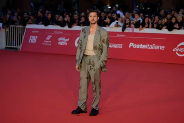 Io sono Rosa Ricci red carpet in Rome, Italy - 23 Oct 2025 Andrea Arcangeli attends the Io sono Rosa Ricci red carpet during the Rome Film Fest 2025 at Auditorium Parco della Musica. Rome Italy Copyright: xMarioxCartellix xSOPAxImagesx _DSC0651