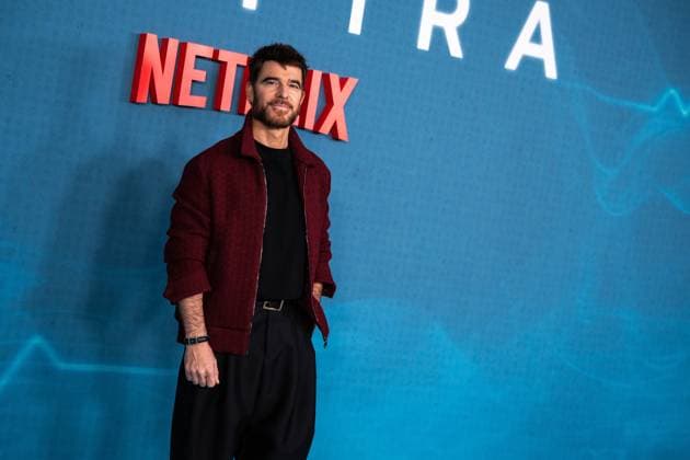 October 24, 2025, Madrid, Madrid, SPAIN: Spanish actor Alfonso Bassave attends the photocall for the presentation of the second season of Respira , the Netflix drama series. Madrid SPAIN - ZUMAc270 20251024_zip_c270_022 Copyright: xDavidxCruzxSanzx