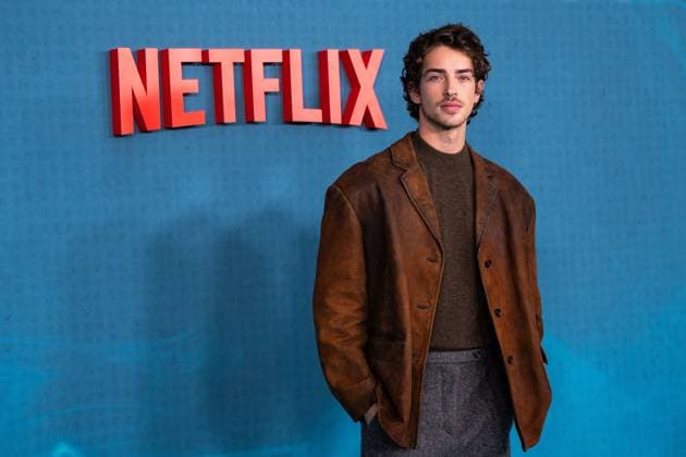 October 24, 2025, Madrid, Madrid, SPAIN: Spanish actor Manu Rios attends the photocall for the presentation of the second season of Respira , the Netflix drama series. Madrid SPAIN - ZUMAc270 20251024_zip_c270_033 Copyright: xDavidxCruzxSanzx