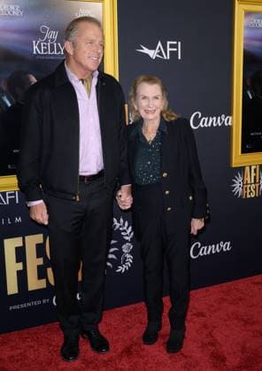 Jay Kelly Premiere - Los Angeles, USA LOS ANGELES, USA. October 23, 2025: Maxwell Caulfield & Juliet Mills at the AFI FEST premiere for Jay Kelly at the TCL Chinese Theatre. Los Angeles CA USA  Copyright: xPaulxSmith Featureflashx