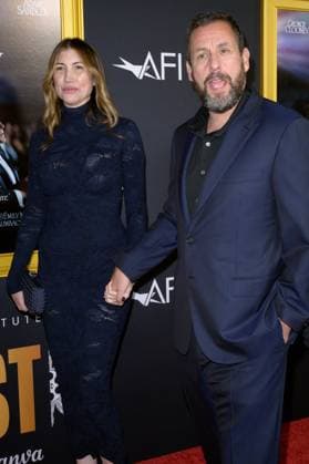 Jay Kelly Premiere - Los Angeles, USA LOS ANGELES, USA. October 23, 2025: Adam Sandler & Jackie Sandler at the AFI FEST premiere for Jay Kelly at the TCL Chinese Theatre. Los Angeles CA USA  Copyright: xPaulxSmith Featureflashx