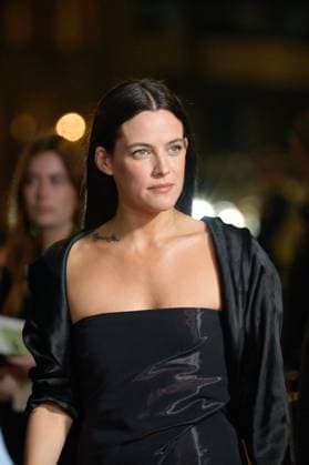Jay Kelly Premiere - Los Angeles, USA LOS ANGELES, USA. October 23, 2025: Riley Keough at the AFI FEST premiere for Jay Kelly at the TCL Chinese Theatre. Los Angeles CA USA  Copyright: xPaulxSmith Featureflashx