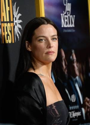 Jay Kelly Premiere - Los Angeles, USA LOS ANGELES, USA. October 23, 2025: Riley Keough at the AFI FEST premiere for Jay Kelly at the TCL Chinese Theatre. Los Angeles CA USA  Copyright: xPaulxSmith Featureflashx