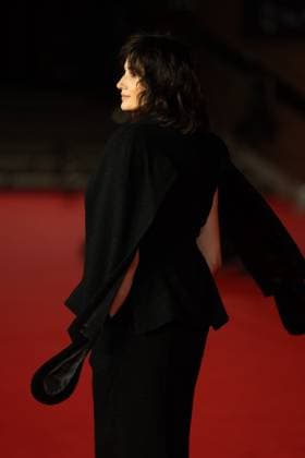 Prima Di Noi - Red Carpet - The 20th Rome Film Festival Linda Caridi attends the Prima Di Noi red carpet during the 20th Rome Film Festival at Auditorium Parco Della Musica in Rome, Italy, on October 23, 2025. Rome Italy  Copyright: xLucaxCarlinox originalFilename: carlino-notitle251023_npkbV.jpg