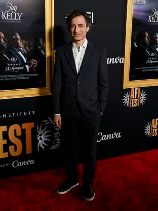 October 23, 2025, Hollywood, California, USA: American filmmaker NOAH BAUMBACH attends AFI FEST Presented By Red Carpet Premiere of Jay Kelly Hollywood USA - ZUMAb173 20251023_aap_b173_010 Copyright: xBillyxBennightx
