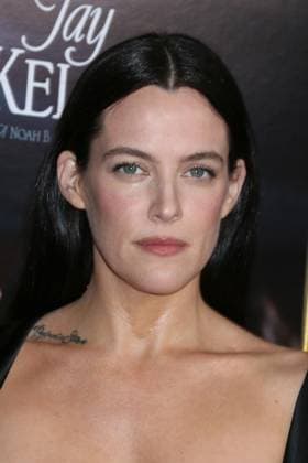 USA - 2025 AFI FEST - Jay Kelly Premiere - Los Angeles LOS ANGELES - OCT 23: Riley Keough at the 2025 AFI FEST - Jay Kelly Premiere at the TCL Chinese Theater IMAX on October 23, 2025 in Los Angeles, CA Los Angeles CA USA  Copyright: xKathyxHutchinsx xHutchinsxPhotox