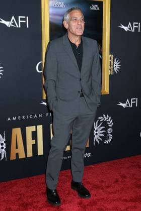 USA - 2025 AFI FEST - Jay Kelly Premiere - Los Angeles LOS ANGELES - OCT 23: George Clooney at the 2025 AFI FEST - Jay Kelly Premiere at the TCL Chinese Theater IMAX on October 23, 2025 in Los Angeles, CA Los Angeles CA USA  Copyright: xKathyxHutchinsx xHutchinsxPhotox